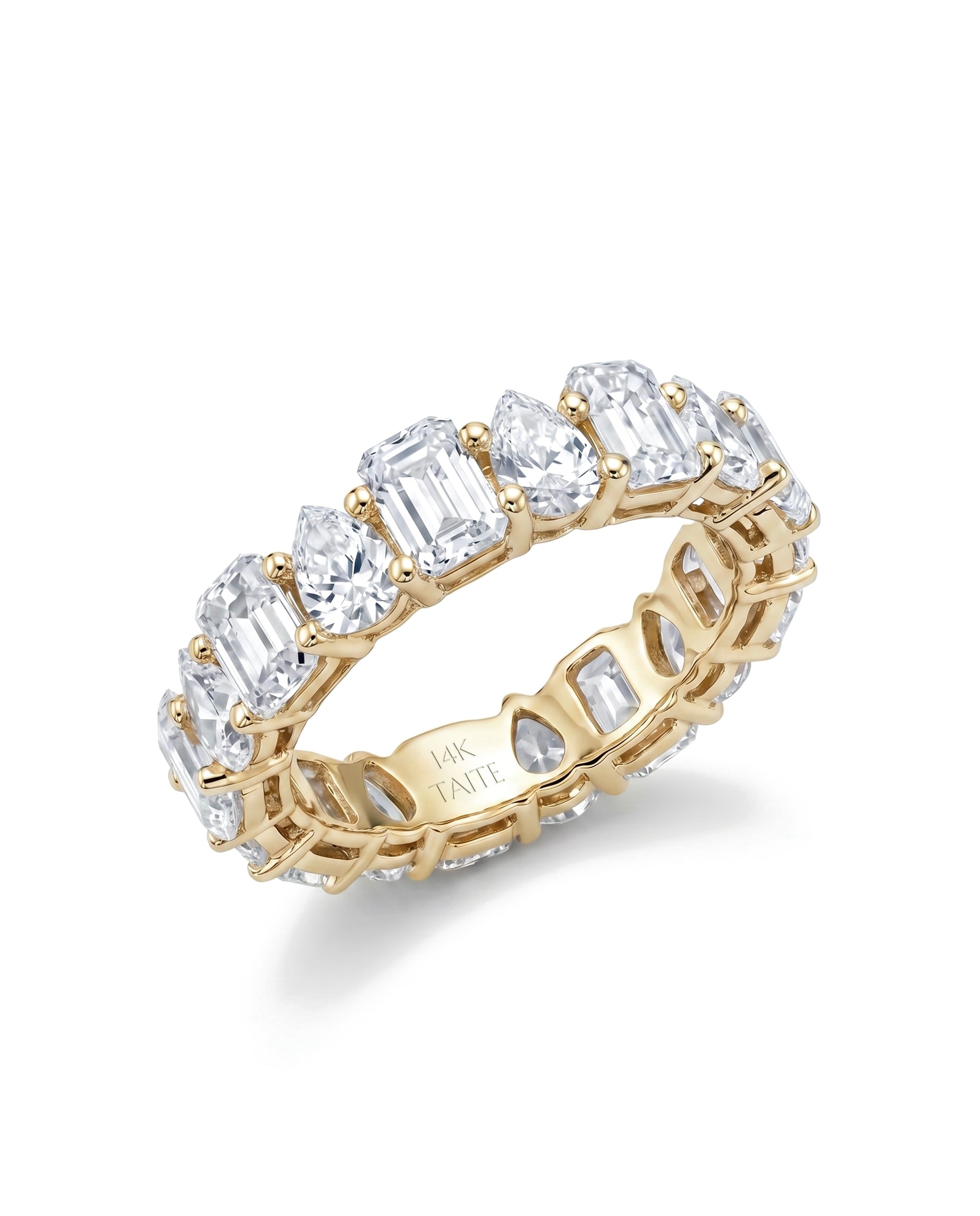 Amélie Pear & Emerald Eternity Band