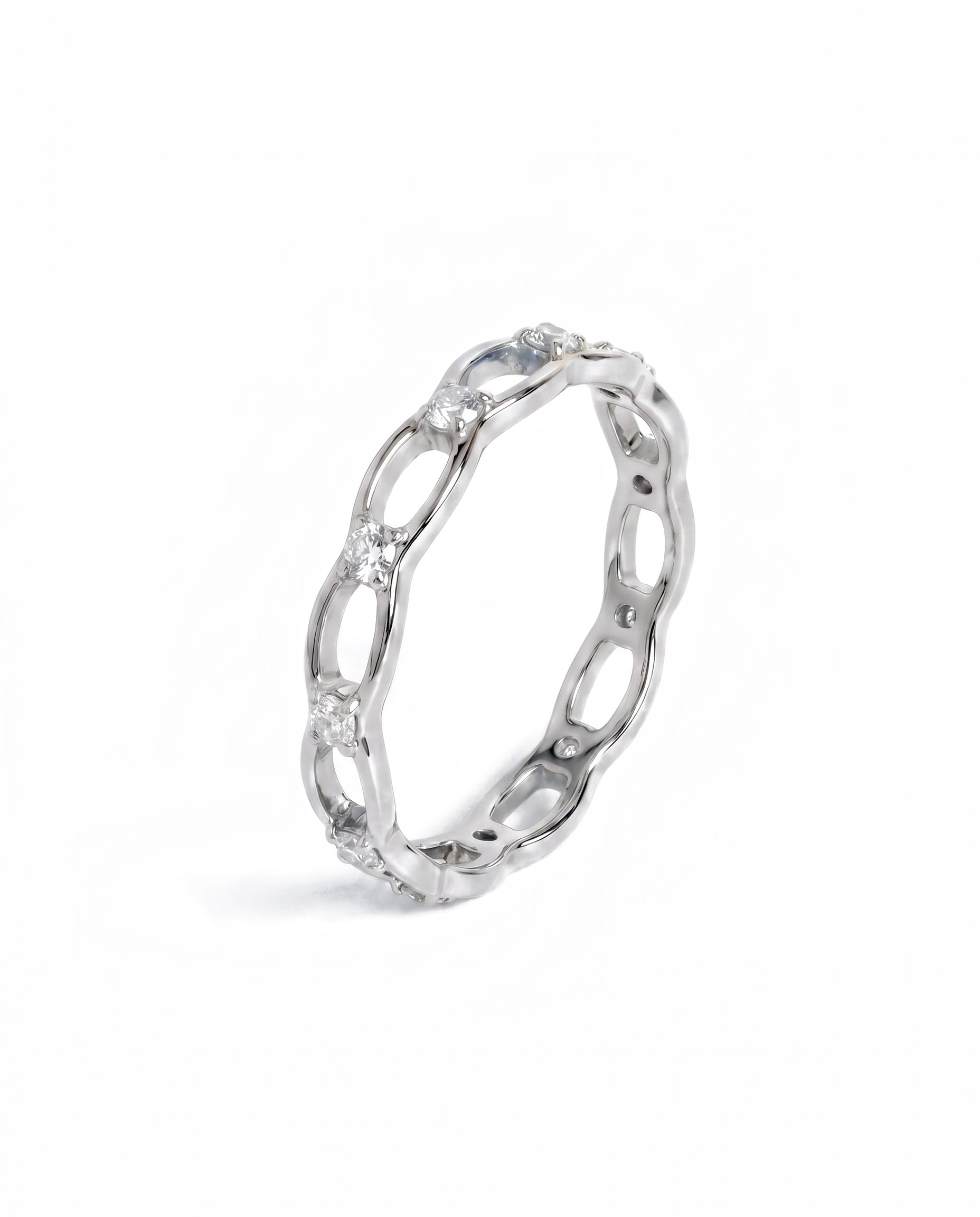 Leonie Link Eternity Band