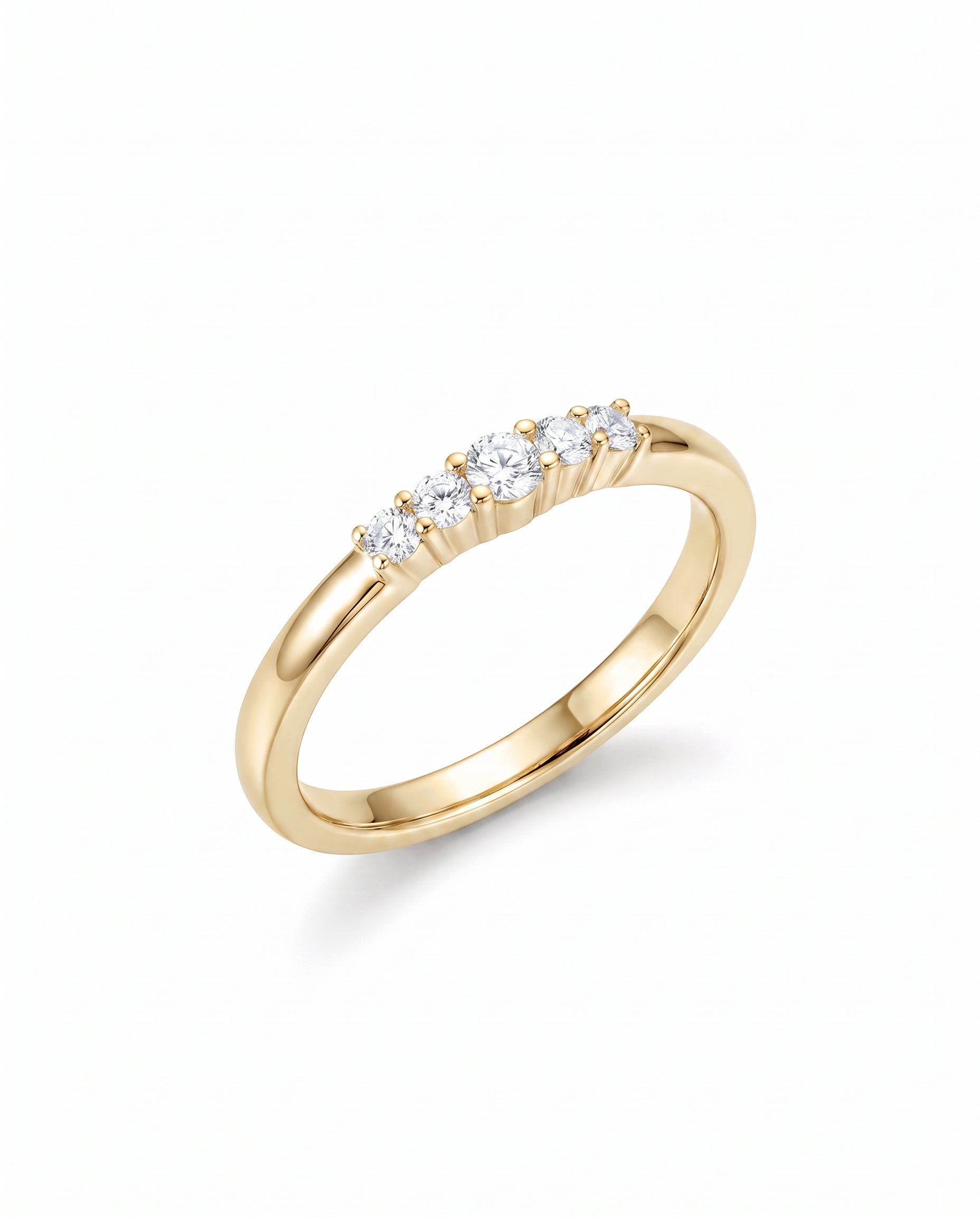 Soft Echo 5-Stone Graduated Diamond Midi Ring