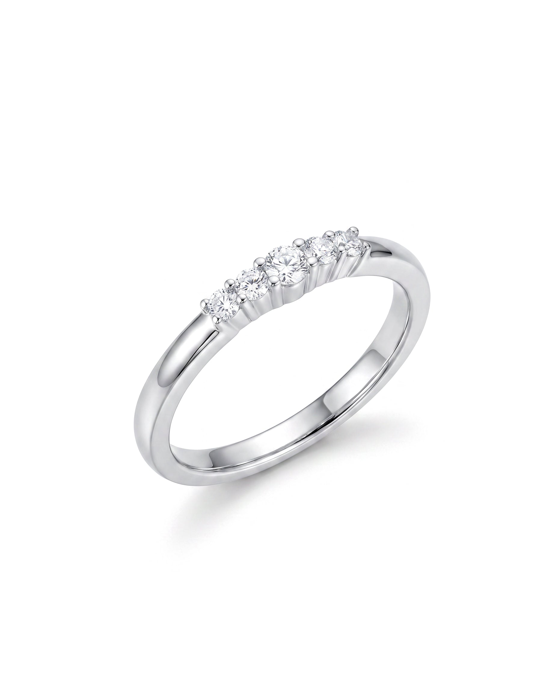 Soft Echo 5-Stone Graduated Diamond Midi Ring